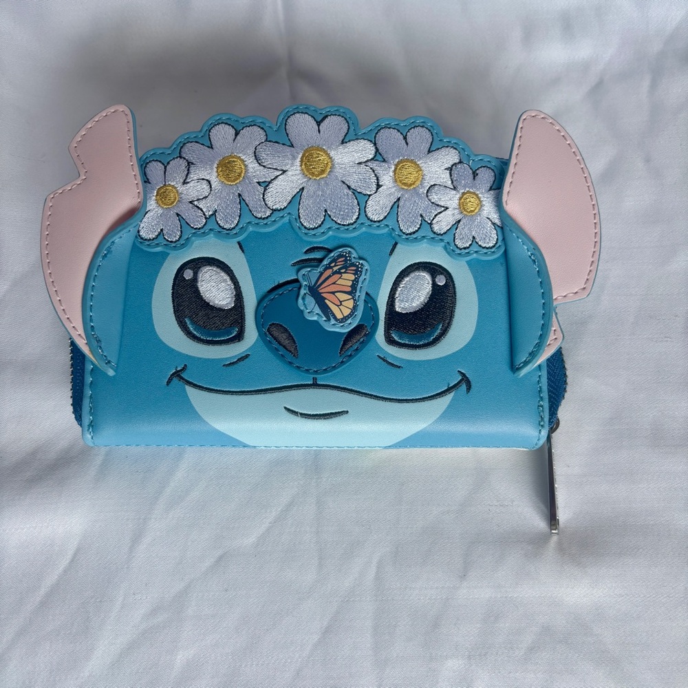 Loungefly Disney Stitch Character Wallet with Daisy Crown